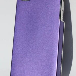 iPhone 4 / 4S alucover med "metal"-kant. Lilla. -