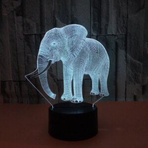Elefant 3D lampe. Natlampe med en stor flot elefant. Farveskift mellem 7 farver. -
