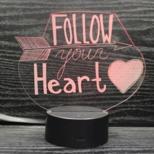 Follow Your Heart 3D lampe. Sød kærligheds natlampe. Farveskift mellem 7 farver. -