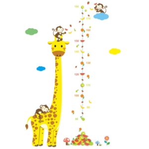 Giraf wallsticker. Målebånds wallsticker med en stor giraf og søde aber. 80-180cm -