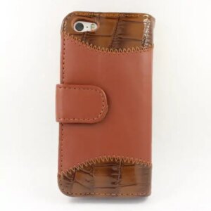 Læder cover/kreditkortholder i krokodille-look til iPhone 5.Brun -