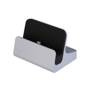 iPad Dock. Elegant Bordlader til både iPads og iPhones. Silver -