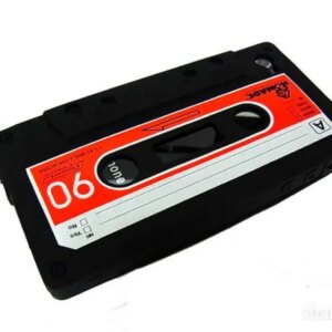 iPhone 4 / 4S Retro Cover. Silikone kassettebånd. Sort. -