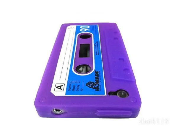 iphone-cassette-lilla iPhone 4 / 4S Retro Cover. Silikone kassettebånd. Lilla. -