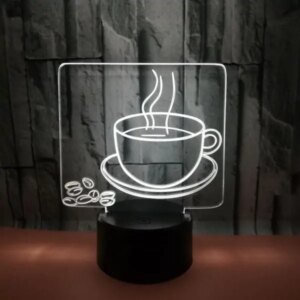 Kaffe 3D lampe. Flot lampe med en dampende varm kop kaffe. Farveskift mellem 7 farver. -