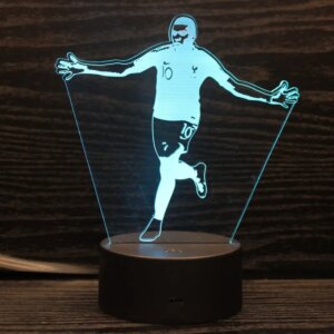 Mbappe 3D lampe. Kylian Mbappé jubelscene. Farveskift mellem 7 farver. -