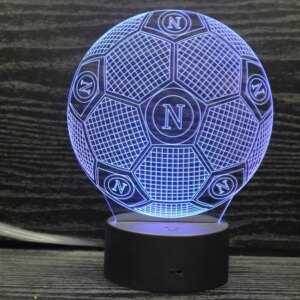 Napoli 3D lampe. Fodbold. Farveskift mellem 7 farver. -