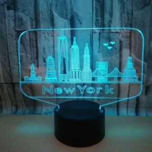 New York 3D lampe. Natlampe med New Yorks Skyline. Farveskift mellem 7 farver. -