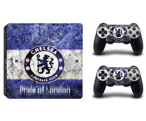 ps4slim-skin-chelsea PS4 Slim skin til konsol og to controllere. Chelsea. -