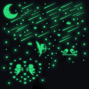 Sød selvlysende wallsticker med engle, hjerter, Amors pil og masser af stjerner. 239 stk. -