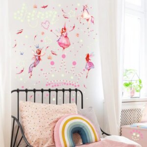 Selvlysende wallsticker med Enhjørninger, feer, prikker og masser af stjerner. Hele 638 stk. -