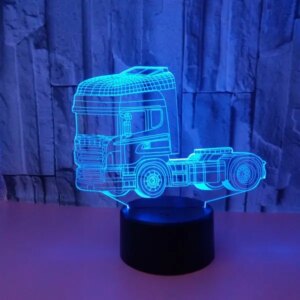 Truck 3D lampe. Natlampe med en flot lastbil. Farveskift mellem 7 farver. -