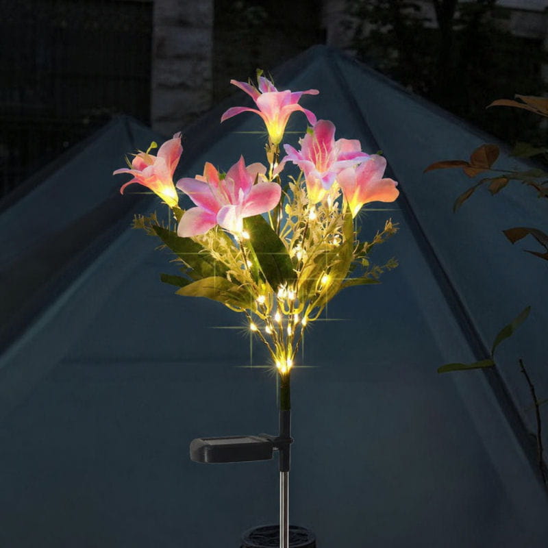 Solcelle Blomster Havelampe 7 LED med Jordspyd – Pink Solcelle Blomster Havelampe med Jordspyd 7 LED - Pink -